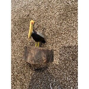 Vintage Hand Carved Wooden PELICAN Bird Florida 5 1/4"